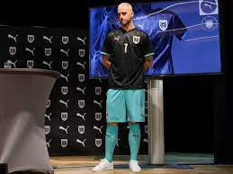 Adidas dfb auswärtstrikot 2020 , für herren black s online kaufen bei galeria karstadt kaufhof. Em Qualifikation News Neuer Jugendstil Ofb Prasentiert Neues Trikot