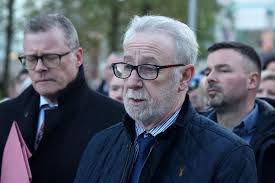 Legal action against PSNI and Ministry of Defence over loyalist weapons  shipment