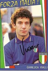 The footballer and coach gianluca vialli was born on july 9, 1964, in cremona. Amazon Com Soccer Gianluca Vialli Team Italy Autograph Signed Photo Postcard Sports Collectibles