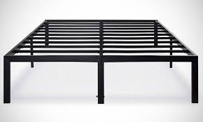 Best Bed Frame For A Heavy Person Reviews And Buyer S Guide In 2020 Metal Platform Bed Bed Frame Metal Beds