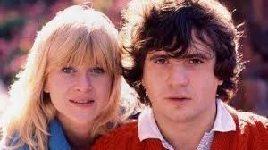 Clip les aventures de simon et gunther stein. Boulogne Catherine Ferry L Ancienne Compagne De Balavoine Revient Sur Ses Souvenirs Avec La Star La Voix Du Nord