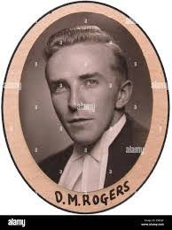 Maxwell Russell's Instagram, Twitter & Facebook