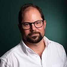 Mark Blumer's Instagram, Twitter & Facebook