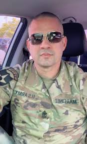 Melvin Alex Vega Hoy Celebramos tu Vida Eres una persona inteligente y  humilde, y eso es algo hermoso para mostrar al mundo. No cambies lo que  eres y sigue aprendiendo siempre que