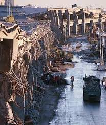 It killed 63 people and injured thousands. Repair Crews In Oakland Calif Examine Damage To The Cypress Structure During The 19 San Francisco Earthquake San Francisco California San Francisco Bay Area