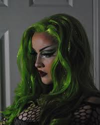 I FEEL SO SHINY‼️ . . . Shout out to @berg.quist for helping me get this  ridiculous cinch featured