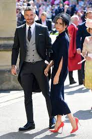 Schockierendes ereignis auf prinz charles' party kurz nach der hochzeit. Hochzeitsgaste Meghan Und Harry Das Trugen Die Promis Zur Royal Wedding David Und Victoria Beckham Victoria Beckham Modestil