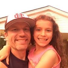 Jon Stang's Instagram, Twitter & Facebook