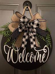 Susan Karavedas Skaravedas On Pinterest Door Signs Diy Christmas Crafts Christmas Decorations