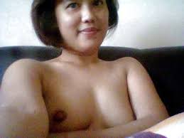 Sejenak saya terhenyak menyaksikan pemandangan di depan mata, rupanya disaat saya pergi mandi dan ganti baju tadi, tante linda juga rupanya mandi dan telah ganti baju tidur yang seksi dan sangat. Best Images About Seksi On Pinterest Sexy Jessica Hot Sex Picture