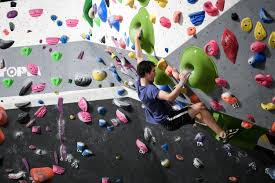 Are You Brave Enough To Challenge Your Limit Bouldering Training Bouldering Gym Bouldering