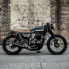 It's a challenge to make. Honda Cb500 Caferacer Caferacerculture Caferacergirls Style Ride Ridewithstyle Yamaha Bmw Hond Cafe Racer Style Cb750 Cafe Racer Cafe Racer Motorcycle