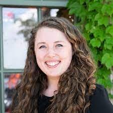 Dana Flickinger's Instagram, Twitter & Facebook