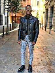Streetstyle In 2020 Street Style Plaid Pants Leather Jacket