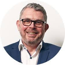 Neil Ware's Instagram, Twitter & Facebook