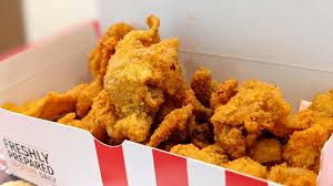 And while i'm not, and will never be, understanding of this bizarre food trend, kfc went and did something even weirder. Kfc Spicy Fried Chicken Skin Foodporn
