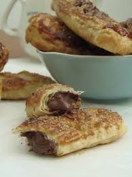 Sfogliatine Alla Nutella Pronte In 5 Minuti Ricette Sfogliatine Idee Alimentari