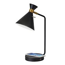 Desk lamps with wireless charging function are obviously becoming more popular, they are built with qi enabled wireless charger so that you can enjoy easy, comfortable charging your cell phone. Adesso Maxine 19 In Matte Black W Antique Brass Accents Desk Lamp With Qi Wireless Charging 4507 01 The Home Depot