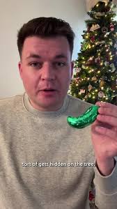 Georgge Pcikle Christmas Tree