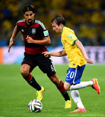 A(z) gol de brasil című videót labandaloca_10 nevű felhasználó töltötte fel a(z) állatok kategóriába. Hasta Sami Khedira Hizo Gol Y Lo Unico Que Rescato Hoy De Brasil Es El Trabajo Y Pundonor De Bernard Duarte Los Demas Del Seleccionado Brasile Sports Running