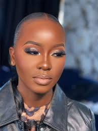 🚨 Get Flawless Skin in SECONDS! ✨ SHAARZ FOUNDATION — Your Secret to a  PERFECT, Second-Skin Finish! 💄 Tired of wrong shades? Cakey makeup?  Unnatural-looking results? Say goodbye to all that. Meet