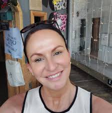 Our thoughts and love go to Donna's family. She was a massive source of  support and advice for me since opening the pages...rest in peace hun xxx