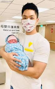 看到吳怡農為四個月兵役護航的嘴臉 然後獎萬安是活在 10/10 00:21 26 f → lunanightcat : T8qaw7wypbusum