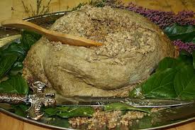 From late middle english hagis (haggis), from hag, haggen (to chop, cut, hack; Haggis Wikiwand