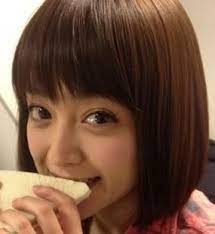 安達祐実の母は安達祐実の初恋相手と結婚していた いったい何者 エントピ entertainment topics 安達祐実 安達祐実 写真集 写真集