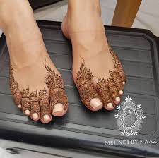 Feet Mehndi Designs By Mehndi By Naaz Henna Hennafun Hennaart Hennainspire Hennainspo Hennains Mehndi Designs Feet Henna Designs Feet Legs Mehndi Design
