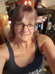 Jana Ladd's Instagram, Twitter & Facebook