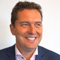 Asma Azam's Instagram, Twitter & Facebook