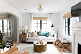 Nice 30 Gorgeous Modern Casual Chic Living Room Design And Decor Ideas Https Decoor Modern Casual Living Room Casual Chic Living Room Chic Living Room Design