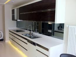 Tıkla en şık mutfak dolapları indirim fırsatı ve hepsiburada güvencesiyle ayağına gelsin. Gizli Kulplu Mutfak Dolabi Modelleri