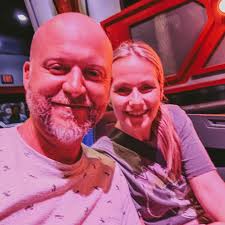 Nicole Autry's Instagram, Twitter & Facebook