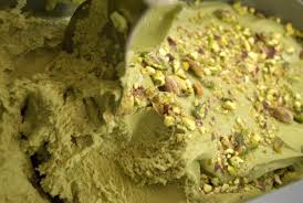 Crema bigusto preparata con crema di pistacchio e crema di nocciola priva di olio di palma ideale da spalmare sul pane o per farcire dolci. Dolci Al Pistacchio Ecco Quelli A Cui Non Potrai Dire Di No