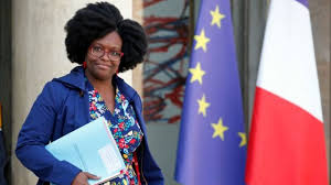 Amp video_youtube the times apr 3, 2020. Sibeth Ndiaye Di Senegalese Woman Emmanuel Macron Appoint For Im Goment Shake Up Bbc News Pidgin