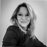 80+ Profile mit dem Suchbegriff „Helena Mann“