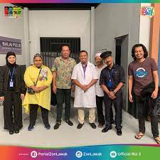 Download mp3 sepahtu reunion episod 7 dan video mp4 gratis. Video Cik B Muncul Di Sepahtu Reunion Tiba Tiba Jep Berubah Jadi Azwan Ali Erin Sakura