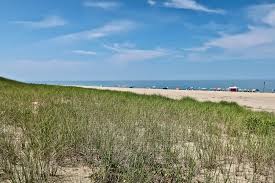 Check spelling or type a new query. Hot Day At Head Of The Meadow Beach Slideshow Cape Cod Wave