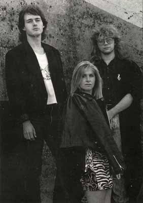 STRANGERS ON A TRAIN discography and reviews