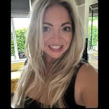 Emma Streets (@EMStreets)