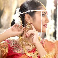 Top Bridal Earrings For Your Indian Wedding [Updated for 2019] - Tarinika India