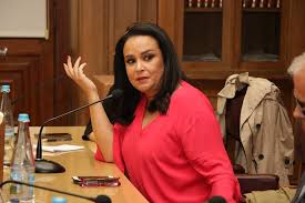 Alberta marques fernandes sai de gatas para dar lugar a dina aguiar. Alberta Marques Fernandes Regressa A Sic E O Grande Amor Da Minha Vida E Nao Ha Amor Como O Primeiro Nacional Flash