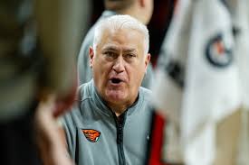 Oregon State Beavers Face Saint Mary’s Gaels in WCC Basketball Showdown