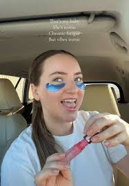 Vibes 10/10. Energy 2/10 🫠💋