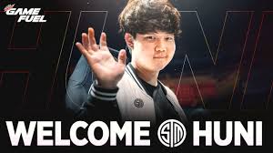 Holo holo hold the phone. Huni Joins Tsm The Official Lol Top Lane Announcement League Of Legends Youtube