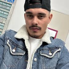 Gamescape by Cinemark opened in Far East El Paso. With a bar, restaurant,  large arcade area, bowling lanes, laser tag arena and a rock climbing wall,  this new venue promises more than