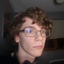 Emma Keyes (@EmmaKeyes2)