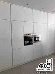 Links to arcos cf vs. Carpinteria El Arco Utrera Sevilla Cocina Compuesta Por Puerta Mod Palma Mdf Laca Blanca Semi Mate Y Encimera Dekton Keranium